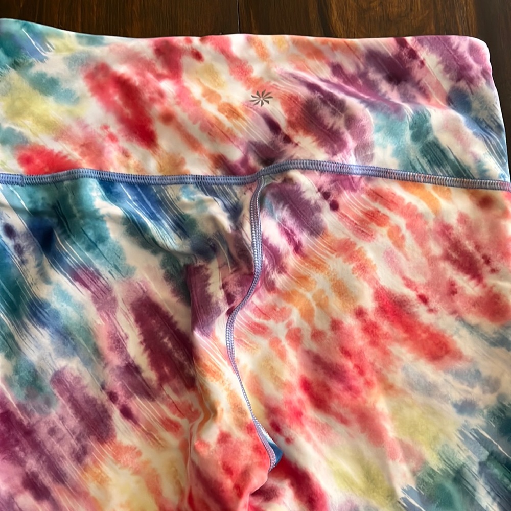 Athleta tie die rainbow leggings, size small